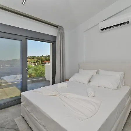Pente Appartamento Agios Nikolaos (Chalkidiki)
